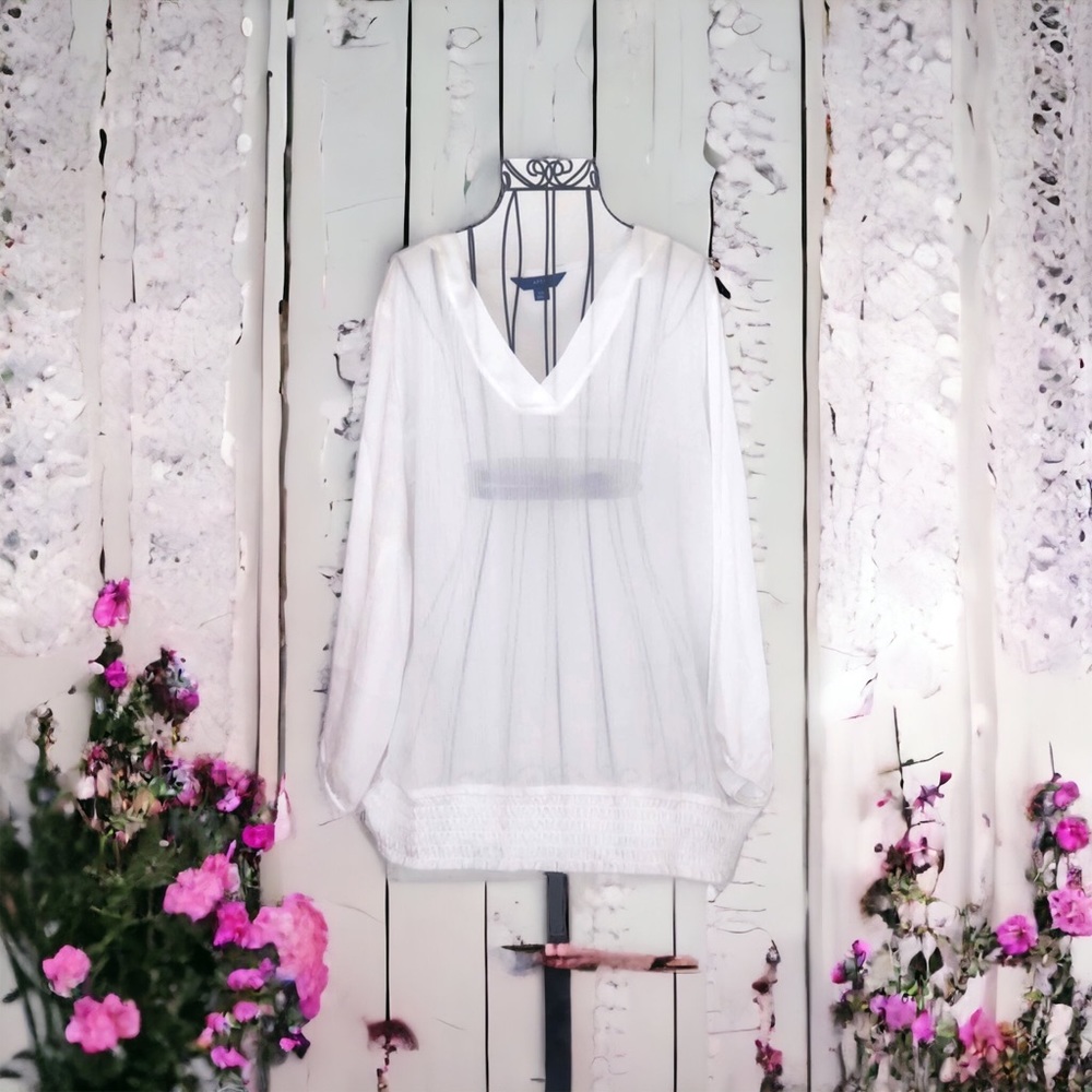 $40 XXL Apt.9 Women’s Long Sleeve Sheer Blouse